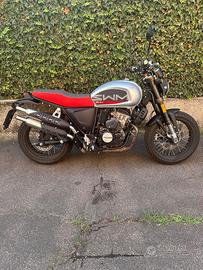 moto swm outlaw 125
