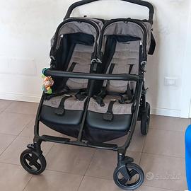 Passeggino per gemelli 
