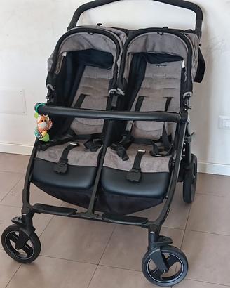 Passeggino per gemelli 