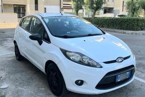 Ford fiesta 2011