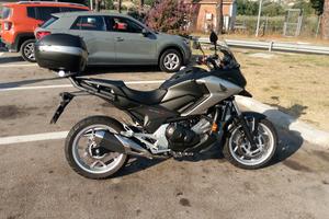 Honda nc 750 x enduro stradale 