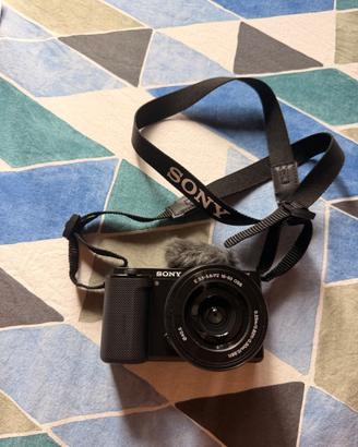 Sony ZV-E10L + 16-50mm OSS