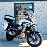 HONDA VFR800X CROSSRUNNER Travel Edition