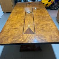 Tavolo in radica di noce