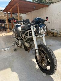 Ducati Monster 620 dark i.e. A2