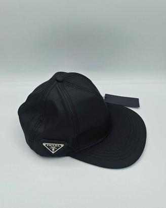 Cappello Prada, Nero, Taglia M, Nuovo.