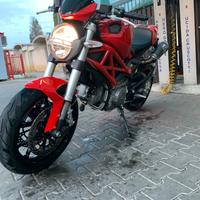 Ducati monster 796