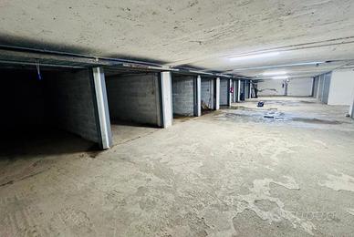 Garage box auto singoli jn centro a Missaglia
