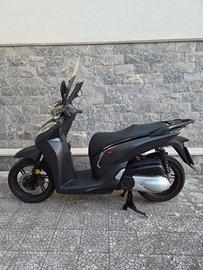 HONDA SH 300 S