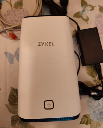 Router 5g Zyxel NR5103 nobrand