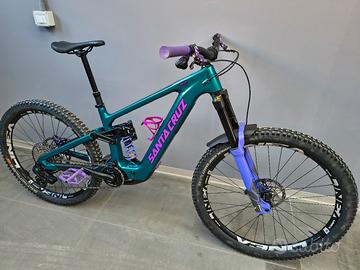 Santa Cruz Bullit  full optional 