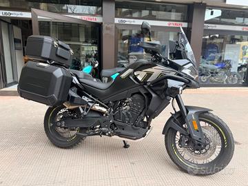 Cf Moto 800MT 2025 km 8.000