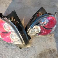 fanali posteriori Peugeot 206