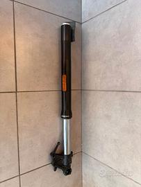 Stelo anteriore Dx e pesi manumbrio Xcape 650