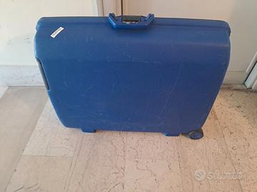  set di valigie rigide samsonite