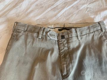 Pantaone grigio uomo