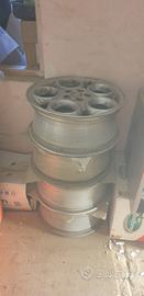 cerchi  Alfa  Romeo da 16 pollici 