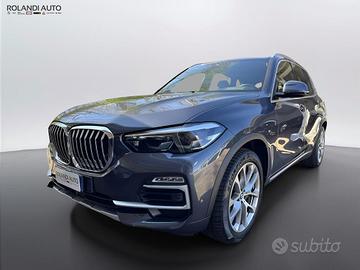 BMW X5 xdrive30d mhev 48V xLine auto