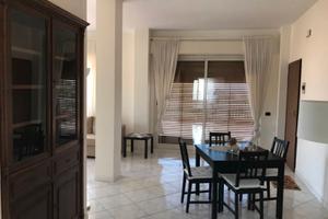 Aci Castello /Via Livorno app.to vani 4,5 +posto a