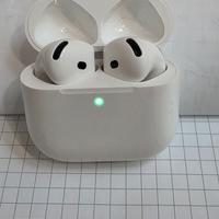 Airpods 4