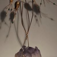 scultura di geode di ametista