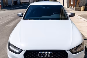 Audi A4 2.0 TDI  S line  B8.5