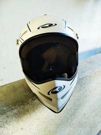 Casco integrale AXO