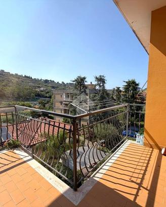 4 LOCALI A BORDIGHERA