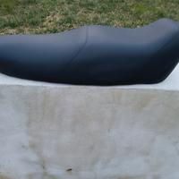 Sella vespa Yankee (rifoderata) con serratura 