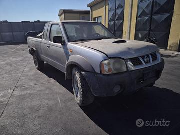 Nissan Navara 2004 2.5 TD Demolita - Per Ricambi