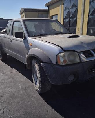 Nissan Navara 2004 2.5 TD Demolita - Per Ricambi