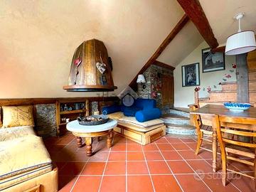 2 letti completi doppia funzionalità divano-letto