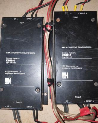 Due crossover KEF Modello KDN10 / Tipo SP2116