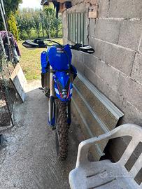 YAMAHA YZF 450 (2013)