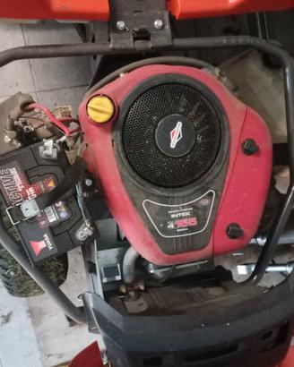 Husqvarna Raider 216 awd