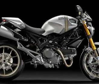 Vestizione completa Imola 72 Monster 696-796-1100