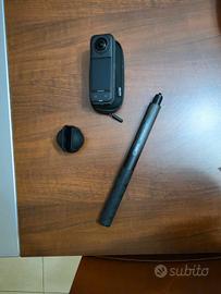 Insta360 X5 Bundle Moto (opzione MicroSD Originale