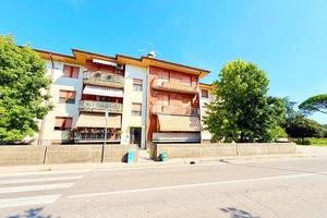 4 LOCALI A CAMPOFORMIDO