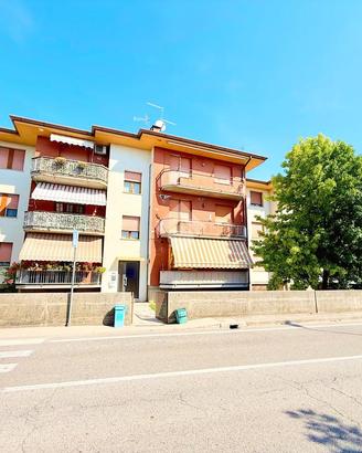 4 LOCALI A CAMPOFORMIDO