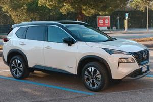 Nissan X Trail  E-Power 4wd  5 p.ti