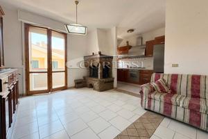 Appartamento con tre camere e giardino N/536