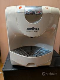 Macchina Caffè Lavazza a capsule cialde