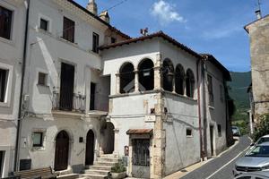 3 LOCALI A CASTEL DI SANGRO
