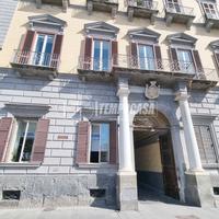 Ufficio a Napoli 5 locali