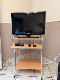 TV Samsung 26" con Mobiletto e decoder