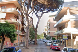 OSTIA SPAZIOSO TRILOCALE SOLEGGIATO