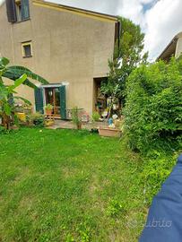 MONTECCHIO Casa indipendente. Ristrtutturata, giar