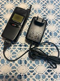 MOTOROLA  9600 CELLULARE
