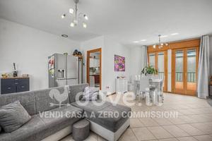 Appartamento di 130 m² con 4 locali e box auto a C
