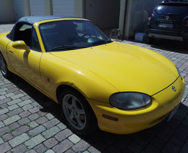Mazda MX-5 NB iscrizione ASI epoca 06/2000